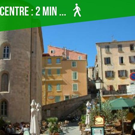 Le Charme Du Medieval Dans Un Appartement Cosy イエール エクステリア 写真