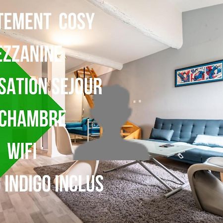Le Charme Du Medieval Dans Un Appartement Cosy イエール エクステリア 写真